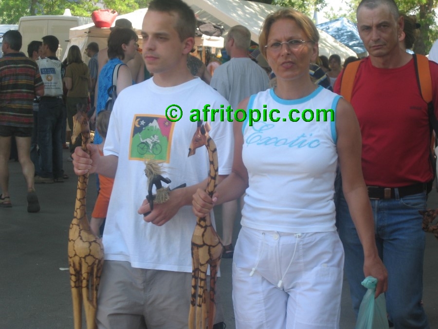 ../Images/AfricaFestival-28-29May05 043.jpg